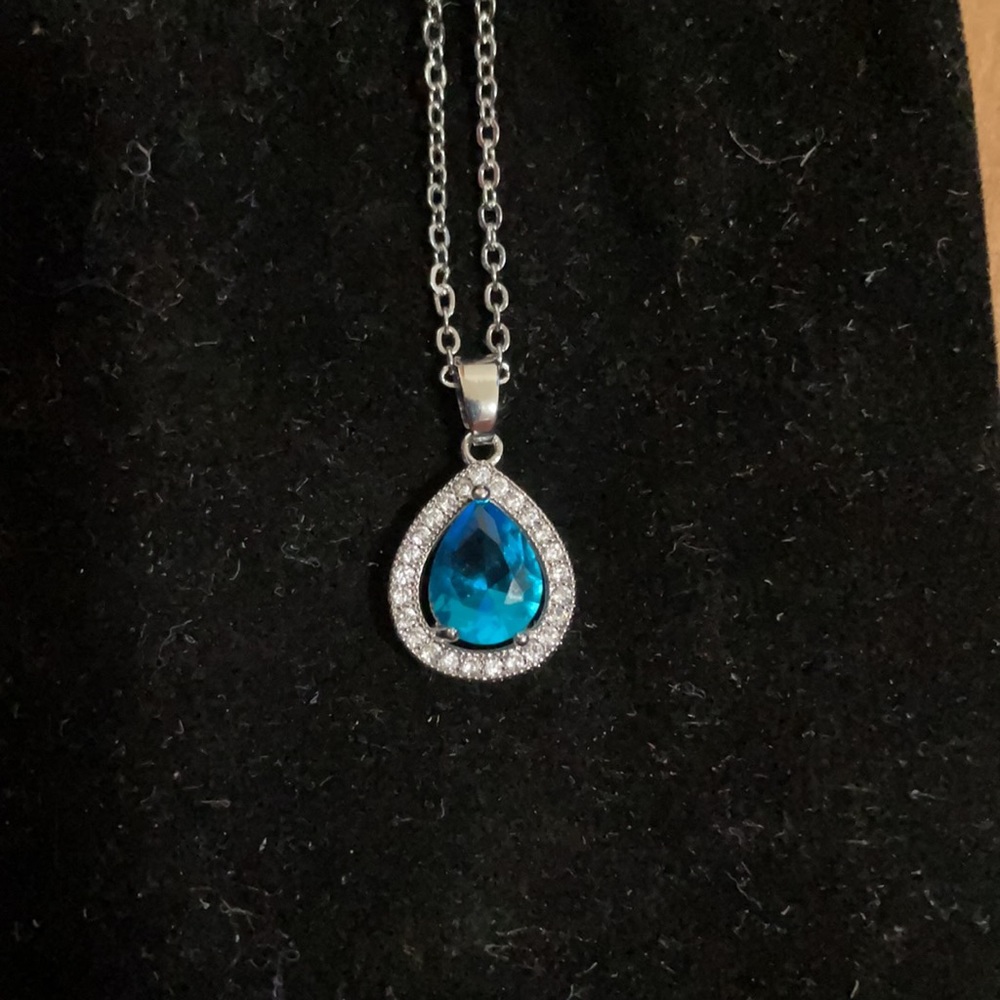 Nikola Valenti inspired collection - Picture 3 of 4